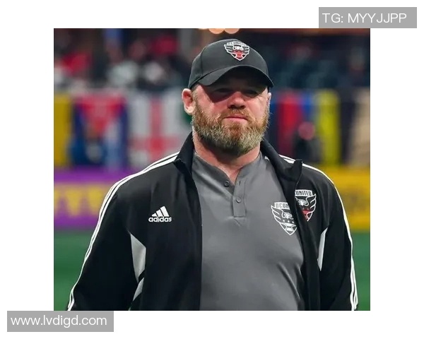 英格兰足球传奇鲁尼辉煌生涯与不灭热血精神